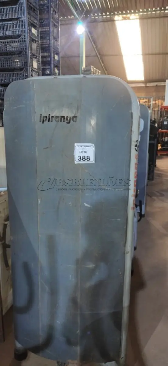 LOTE 388 - 01 MÁQUINA ADUTORA E ABDUTORA. (NO ESTADO) ATENÇÃO! FAZER A VISITAÇÃO ANTES DE ARREMATAR, NÃO SABEMOS SE FUNCIONA, LEILÃO NÃO TEM GARANTIA E NEM DEVOLUÇÃO, SUJEITO A POSSÍVEIS AVARIAS VISÍVEIS/OCULTAS E/OU AUSÊNCIA DE COMPONENTES.