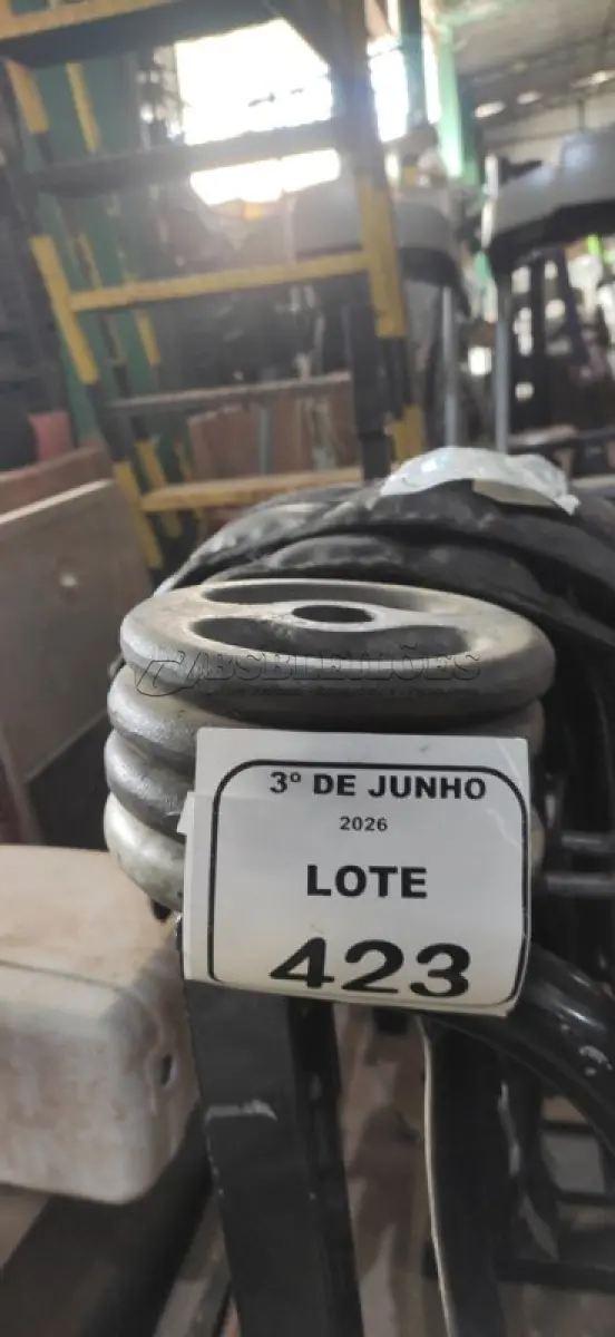 LOTE 423 - 04 ANILHAS DE 2KG. (NO ESTADO) ATENÇÃO! FAZER A VISITAÇÃO ANTES DE ARREMATAR, NÃO SABEMOS SE FUNCIONA, LEILÃO NÃO TEM GARANTIA E NEM DEVOLUÇÃO, SUJEITO A POSSÍVEIS AVARIAS VISÍVEIS/OCULTAS E/OU AUSÊNCIA DE COMPONENTES.