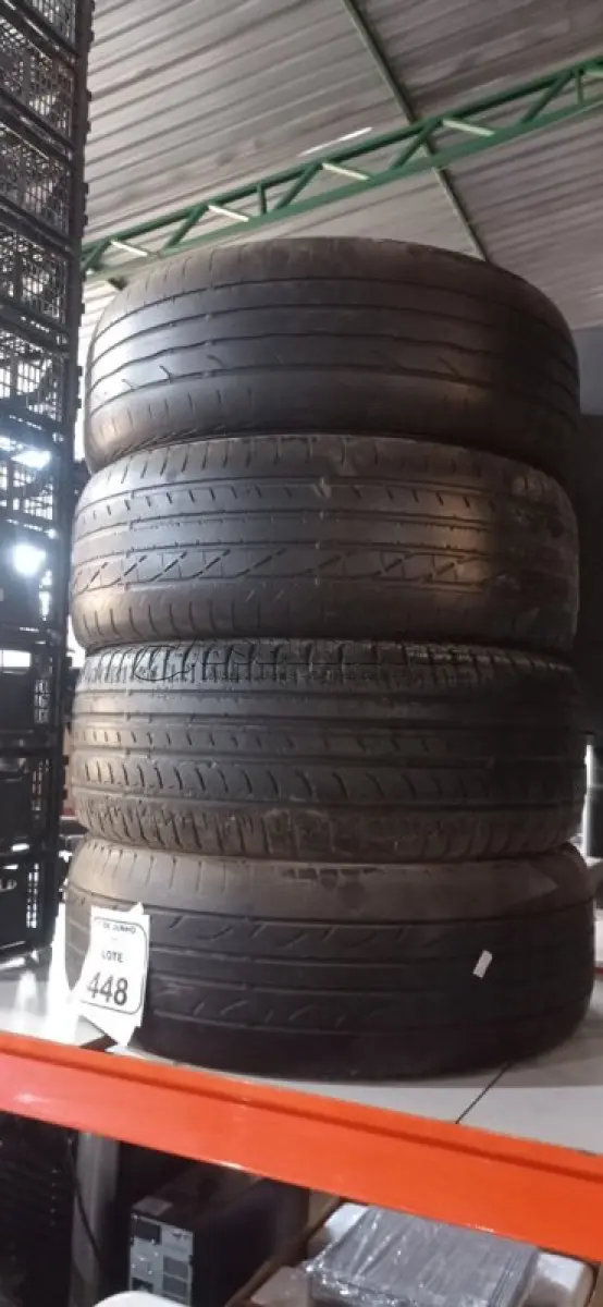 LOTE 448 - 04 PNEUS USADOS 205/55 ARO 16. (NO ESTADO) ATENÇÃO! FAZER A VISITAÇÃO ANTES DE ARREMATAR, NÃO SABEMOS SE FUNCIONA, LEILÃO NÃO TEM GARANTIA E NEM DEVOLUÇÃO, SUJEITO A POSSÍVEIS AVARIAS VISÍVEIS/OCULTAS E/OU AUSÊNCIA DE COMPONENTES.