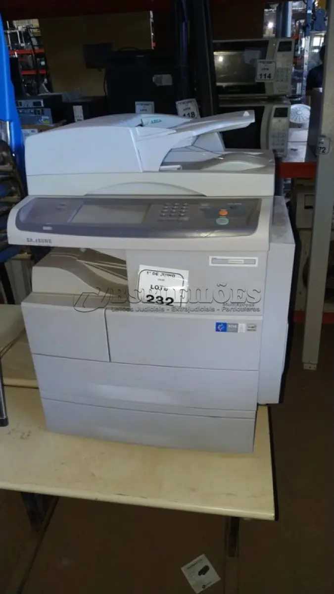 LOTE 232 - 01 IMPRESSORA MULTIFUNCIONAL MODELO 6555NX MARCA SAMSUNG. (NO ESTADO) ATENÇÃO! FAZER A VISITAÇÃO ANTES DE ARREMATAR, NÃO SABEMOS SE FUNCIONA, LEILÃO NÃO TEM GARANTIA E NEM DEVOLUÇÃO, SUJEITO A POSSÍVEIS AVARIAS VISÍVEIS/OCULTAS E/OU AUSÊNCIA DE COMPONENTES.