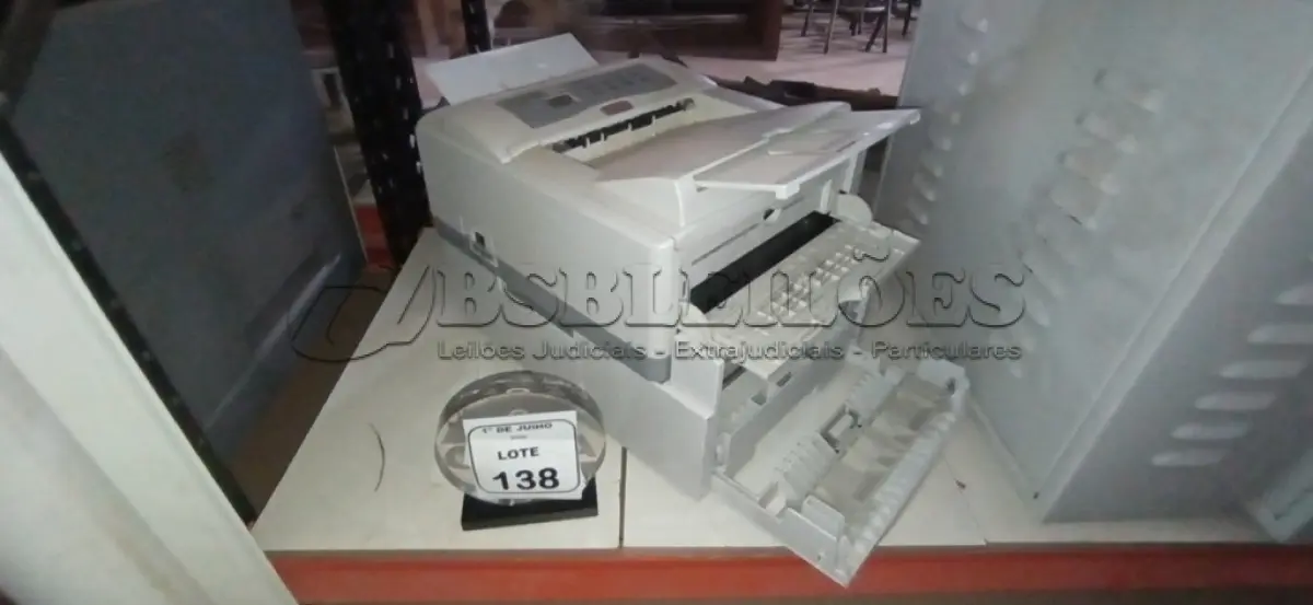 LOTE 138 - 01 IMPRESSORA MODELO B4600 MARCA OKI. (NO ESTADO) ATENÇÃO! FAZER A VISITAÇÃO ANTES DE ARREMATAR, NÃO SABEMOS SE FUNCIONA, LEILÃO NÃO TEM GARANTIA E NEM DEVOLUÇÃO, SUJEITO A POSSÍVEIS AVARIAS VISÍVEIS/OCULTAS E/OU AUSÊNCIA DE COMPONENTES.