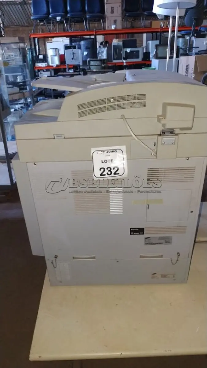LOTE 232 - 01 IMPRESSORA MULTIFUNCIONAL MODELO 6555NX MARCA SAMSUNG. (NO ESTADO) ATENÇÃO! FAZER A VISITAÇÃO ANTES DE ARREMATAR, NÃO SABEMOS SE FUNCIONA, LEILÃO NÃO TEM GARANTIA E NEM DEVOLUÇÃO, SUJEITO A POSSÍVEIS AVARIAS VISÍVEIS/OCULTAS E/OU AUSÊNCIA DE COMPONENTES.