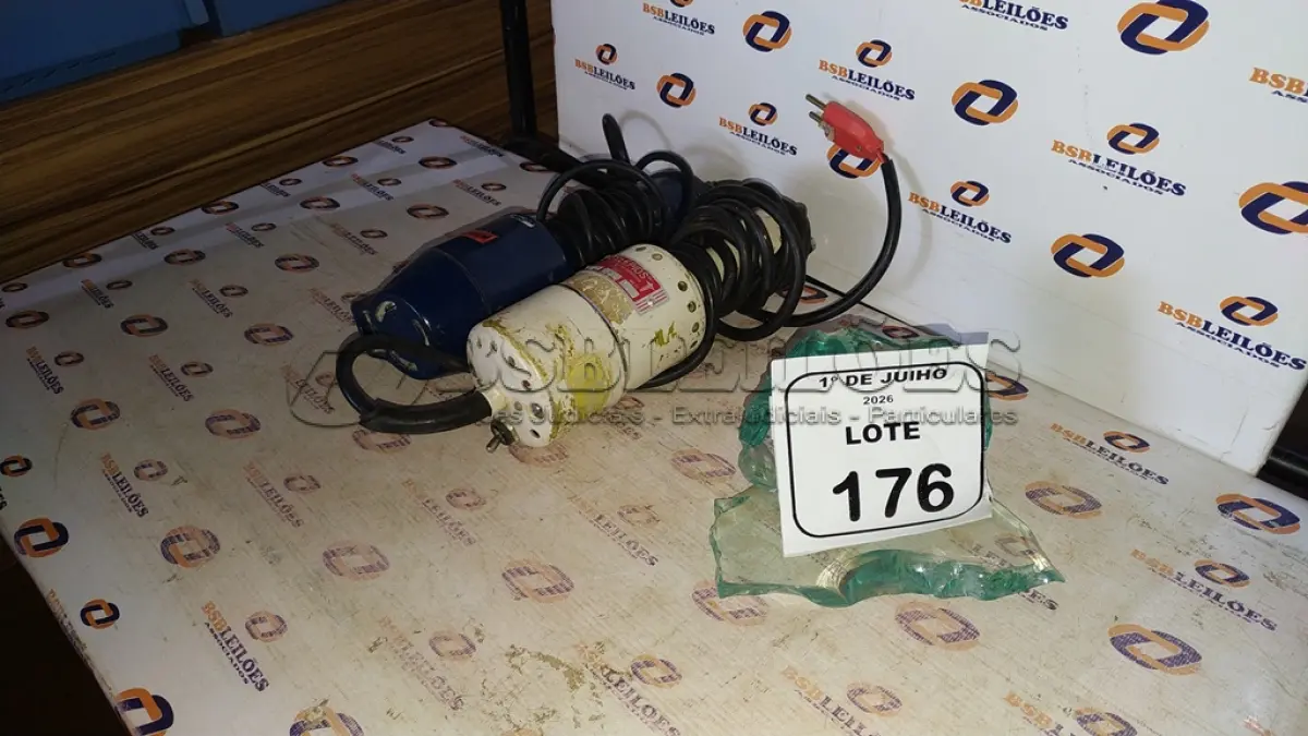 LOTE 176 - 02 SERRAS DE GESSO HOSPITALAR. (NO ESTADO) ATENÇÃO! FAZER A VISITAÇÃO ANTES DE ARREMATAR, NÃO SABEMOS SE FUNCIONA, LEILÃO NÃO TEM GARANTIA E NEM DEVOLUÇÃO, SUJEITO A POSSÍVEIS AVARIAS VISÍVEIS/OCULTAS E/OU AUSÊNCIA DE COMPONENTES.