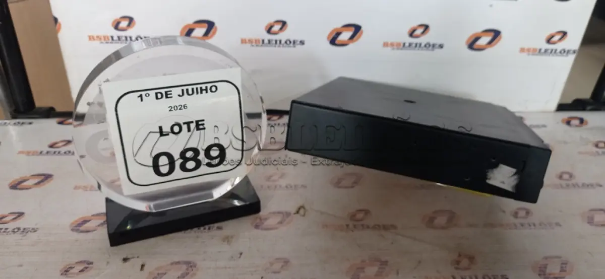 LOTE 089 - 01 TRANSMISSOR DE PA PESSOAL MODELO T35 MARCA WILLIAMS SOUND. (NO ESTADO) ATENÇÃO! FAZER A VISITAÇÃO ANTES DE ARREMATAR, NÃO SABEMOS SE FUNCIONA, LEILÃO NÃO TEM GARANTIA E NEM DEVOLUÇÃO, SUJEITO A POSSÍVEIS AVARIAS VISÍVEIS/OCULTAS E/OU AUSÊNCIA DE COMPONENTES.