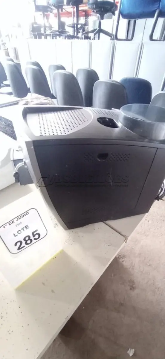 LOTE 285 - 01 CAFETEIRA MODELO ESPRESSIONE MARCA ORION COM AVARIAS. (NO ESTADO) ATENÇÃO! FAZER A VISITAÇÃO ANTES DE ARREMATAR, NÃO SABEMOS SE FUNCIONA, LEILÃO NÃO TEM GARANTIA E NEM DEVOLUÇÃO, SUJEITO A POSSÍVEIS AVARIAS VISÍVEIS/OCULTAS E/OU AUSÊNCIA DE COMPONENTES.