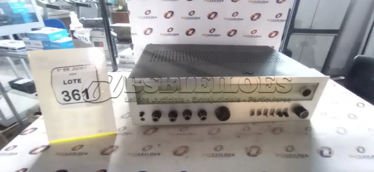 LOTE 361 - 01 RECEIVER ESTÉREO MODELO SR-2000 MARCA CCE. (NO ESTADO) ATENÇÃO! FAZER A VISITAÇÃO ANTES DE ARREMATAR, NÃO SABEMOS SE FUNCIONA, LEILÃO NÃO TEM GARANTIA E NEM DEVOLUÇÃO, SUJEITO A POSSÍVEIS AVARIAS VISÍVEIS/OCULTAS E/OU AUSÊNCIA DE COMPONENTES.