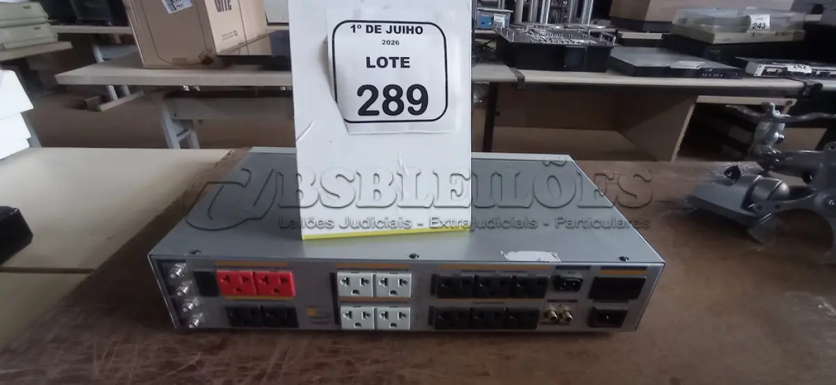 LOTE 289 - 01 MÓDULO DE AUTOMAÇÃO DE CONTROLE MODELO CRYSTAL 2.500 MARCA SAVAGE. (NO ESTADO) ATENÇÃO! FAZER A VISITAÇÃO ANTES DE ARREMATAR, NÃO SABEMOS SE FUNCIONA, LEILÃO NÃO TEM GARANTIA E NEM DEVOLUÇÃO, SUJEITO A POSSÍVEIS AVARIAS VISÍVEIS/OCULTAS E/OU AUSÊNCIA DE COMPONENTES.