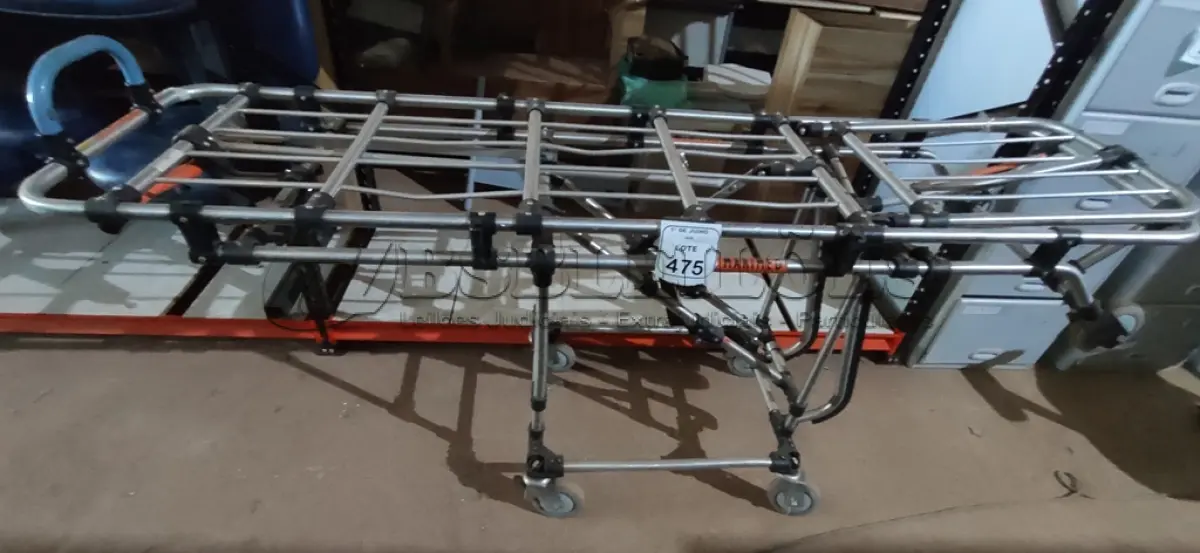 LOTE 475 - 01 MACA RETRÁTIL DE RESGATE PARA AMBULÂNCIAS. (NO ESTADO) ATENÇÃO! FAZER A VISITAÇÃO ANTES DE ARREMATAR, NÃO SABEMOS SE FUNCIONA, LEILÃO NÃO TEM GARANTIA E NEM DEVOLUÇÃO, SUJEITO A POSSÍVEIS AVARIAS VISÍVEIS/OCULTAS E/OU AUSÊNCIA DE COMPONENTES.
