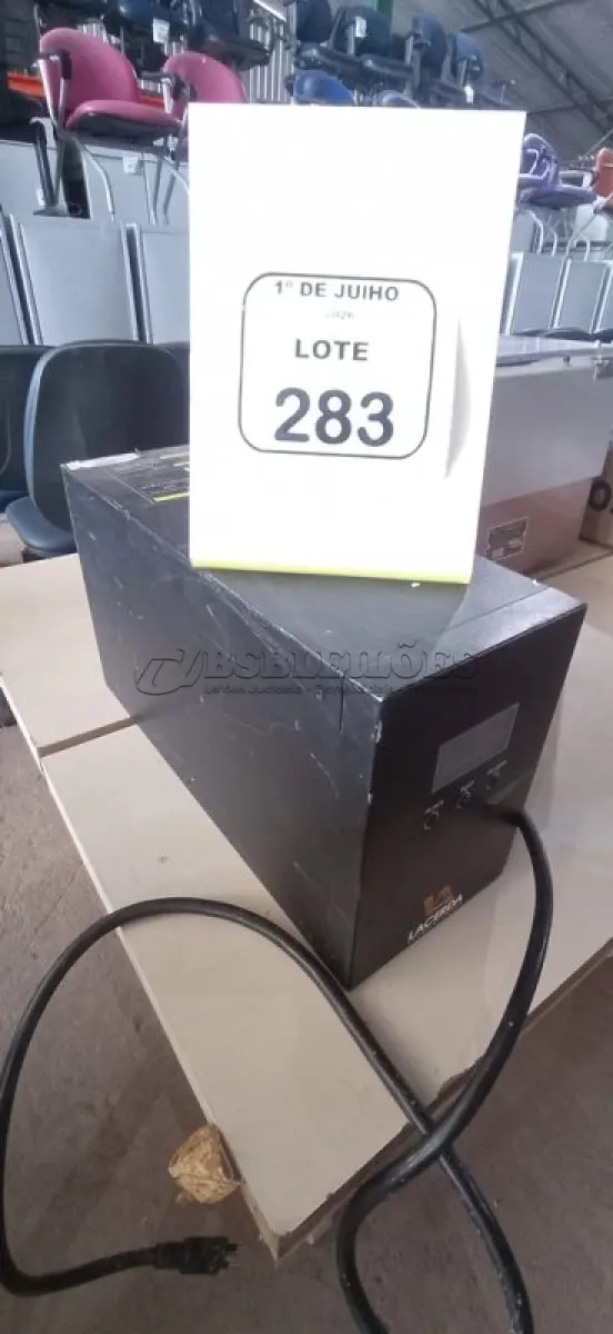LOTE 283 - 01 NOBREAK MARCA LACERDA. (NO ESTADO) ATENÇÃO! FAZER A VISITAÇÃO ANTES DE ARREMATAR, NÃO SABEMOS SE FUNCIONA, LEILÃO NÃO TEM GARANTIA E NEM DEVOLUÇÃO, SUJEITO A POSSÍVEIS AVARIAS VISÍVEIS/OCULTAS E/OU AUSÊNCIA DE COMPONENTES.