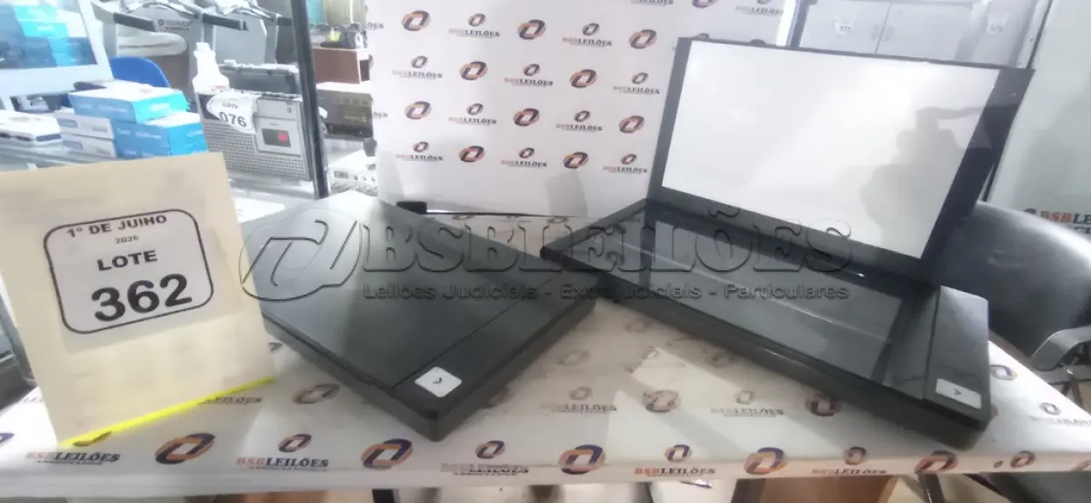 LOTE 362 - 02 SCANNERS DE MESA MARCA KODAK. (NO ESTADO) ATENÇÃO! FAZER A VISITAÇÃO ANTES DE ARREMATAR, NÃO SABEMOS SE FUNCIONA, LEILÃO NÃO TEM GARANTIA E NEM DEVOLUÇÃO, SUJEITO A POSSÍVEIS AVARIAS VISÍVEIS/OCULTAS E/OU AUSÊNCIA DE COMPONENTES.