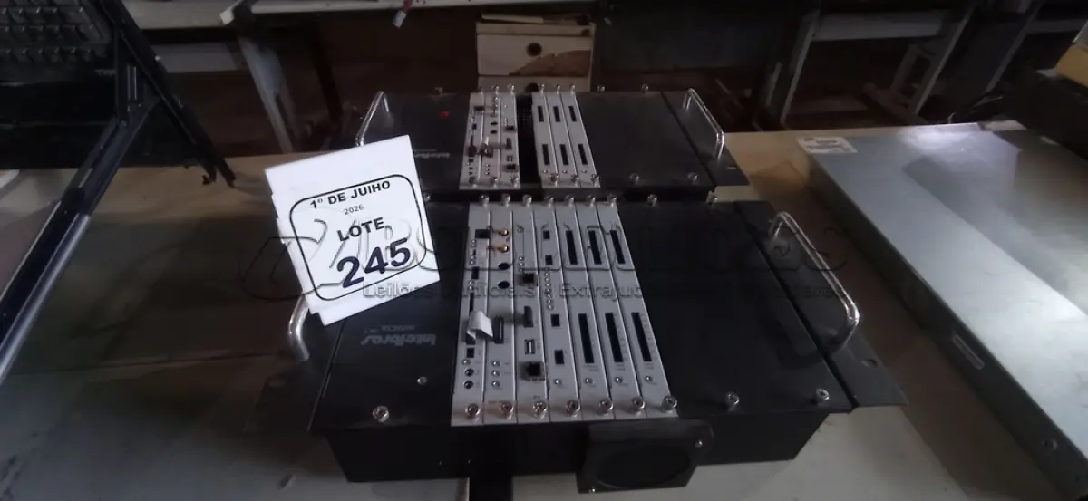 LOTE 245 - 02 CENTRAIS PABX MODELO IMPACTA 140R MARCA INTELBRAS. (NO ESTADO) ATENÇÃO! FAZER A VISITAÇÃO ANTES DE ARREMATAR, NÃO SABEMOS SE FUNCIONA, LEILÃO NÃO TEM GARANTIA E NEM DEVOLUÇÃO, SUJEITO A POSSÍVEIS AVARIAS VISÍVEIS/OCULTAS E/OU AUSÊNCIA DE COMPONENTES.
