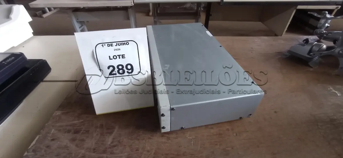 LOTE 289 - 01 MÓDULO DE AUTOMAÇÃO DE CONTROLE MODELO CRYSTAL 2.500 MARCA SAVAGE. (NO ESTADO) ATENÇÃO! FAZER A VISITAÇÃO ANTES DE ARREMATAR, NÃO SABEMOS SE FUNCIONA, LEILÃO NÃO TEM GARANTIA E NEM DEVOLUÇÃO, SUJEITO A POSSÍVEIS AVARIAS VISÍVEIS/OCULTAS E/OU AUSÊNCIA DE COMPONENTES.