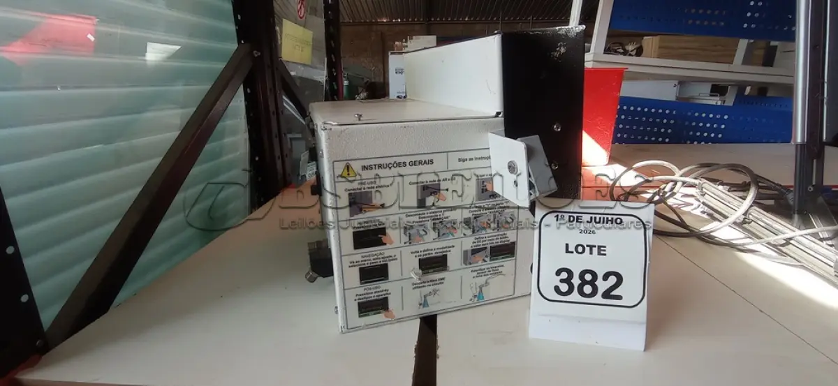 LOTE 382 - 01 VENTILADOR PULMONAR AVENXX SVB19. (NO ESTADO) ATENÇÃO! FAZER A VISITAÇÃO ANTES DE ARREMATAR, NÃO SABEMOS SE FUNCIONA, LEILÃO NÃO TEM GARANTIA E NEM DEVOLUÇÃO, SUJEITO A POSSÍVEIS AVARIAS VISÍVEIS/OCULTAS E/OU AUSÊNCIA DE COMPONENTES.