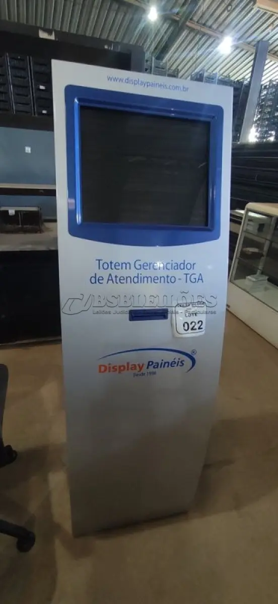 LOTE 022 - 01 TOTEM GERENCIADOR DE ATENDIMENTO -TGA. (NO ESTADO) ATENÇÃO! FAZER A VISITAÇÃO ANTES DE ARREMATAR, NÃO SABEMOS SE FUNCIONA, LEILÃO NÃO TEM GARANTIA E NEM DEVOLUÇÃO, SUJEITO A POSSÍVEIS AVARIAS VISÍVEIS/OCULTAS E/OU AUSÊNCIA DE COMPONENTES.