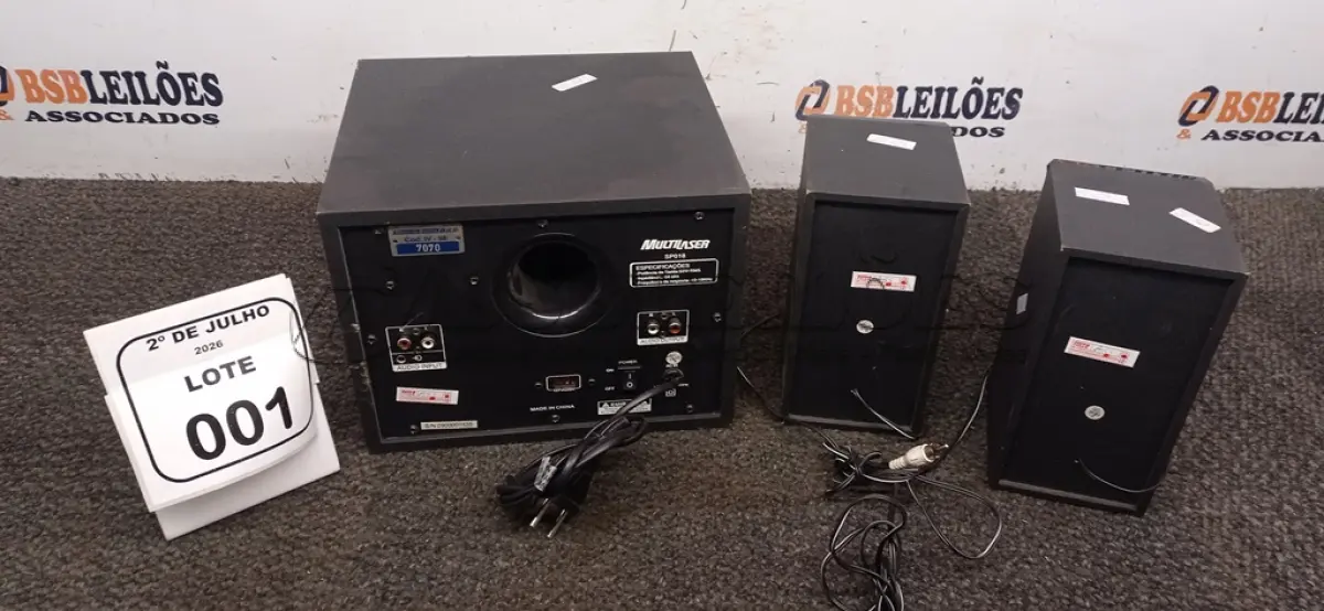 LOTE 001 - 01 SUBWOOFER MARCA MULTILASER. (NO ESTADO) ATENÇÃO! FAZER A VISITAÇÃO ANTES DE ARREMATAR, NÃO SABEMOS SE FUNCIONA, LEILÃO NÃO TEM GARANTIA E NEM DEVOLUÇÃO, SUJEITO A POSSÍVEIS AVARIAS VISÍVEIS/OCULTAS E/OU AUSÊNCIA DE COMPONENTES.