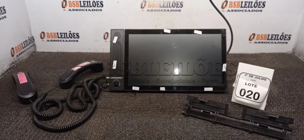 LOTE 020 - 01 APARELHO TELEFÔNICO MODELO IPT- PRO-T4 VOID IP. (NO ESTADO) ATENÇÃO! FAZER A VISITAÇÃO ANTES DE ARREMATAR, NÃO SABEMOS SE FUNCIONA, LEILÃO NÃO TEM GARANTIA E NEM DEVOLUÇÃO, SUJEITO A POSSÍVEIS AVARIAS VISÍVEIS/OCULTAS E/OU AUSÊNCIA DE COMPONENTES.