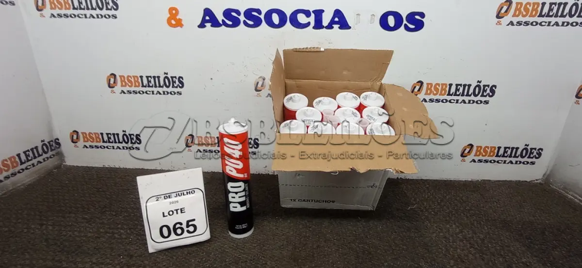 LOTE 065 - 12 ADESIVOS/SELANTE PU 40 230ML CADA. (NO ESTADO) ATENÇÃO! FAZER A VISITAÇÃO ANTES DE ARREMATAR, NÃO SABEMOS SE FUNCIONA, LEILÃO NÃO TEM GARANTIA E NEM DEVOLUÇÃO, SUJEITO A POSSÍVEIS AVARIAS VISÍVEIS/OCULTAS E/OU AUSÊNCIA DE COMPONENTES.