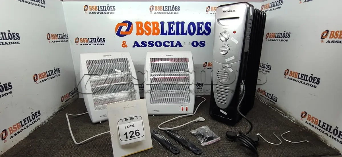 LOTE 126 - 03 AQUECEDORES DE MARCAS E MODELOS DIVERSOS. (NO ESTADO) ATENÇÃO! FAZER A VISITAÇÃO ANTES DE ARREMATAR, NÃO SABEMOS SE FUNCIONA, LEILÃO NÃO TEM GARANTIA E NEM DEVOLUÇÃO, SUJEITO A POSSÍVEIS AVARIAS VISÍVEIS/OCULTAS E/OU AUSÊNCIA DE COMPONENTES.