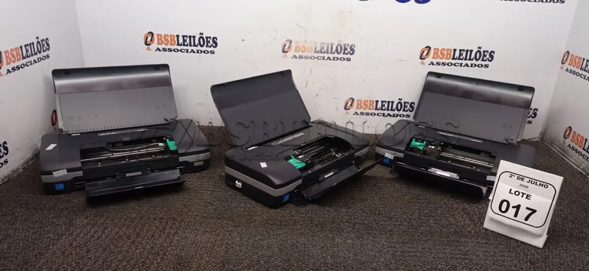 LOTE 017 - 03 IMPRESSORAS PORTÁTEIS DE MESA MODELO H470 MARCA HP. (NO ESTADO) ATENÇÃO! FAZER A VISITAÇÃO ANTES DE ARREMATAR, NÃO SABEMOS SE FUNCIONA, LEILÃO NÃO TEM GARANTIA E NEM DEVOLUÇÃO, SUJEITO A POSSÍVEIS AVARIAS VISÍVEIS/OCULTAS E/OU AUSÊNCIA DE COMPONENTES.