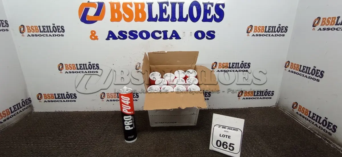 LOTE 065 - 12 ADESIVOS/SELANTE PU 40 230ML CADA. (NO ESTADO) ATENÇÃO! FAZER A VISITAÇÃO ANTES DE ARREMATAR, NÃO SABEMOS SE FUNCIONA, LEILÃO NÃO TEM GARANTIA E NEM DEVOLUÇÃO, SUJEITO A POSSÍVEIS AVARIAS VISÍVEIS/OCULTAS E/OU AUSÊNCIA DE COMPONENTES.