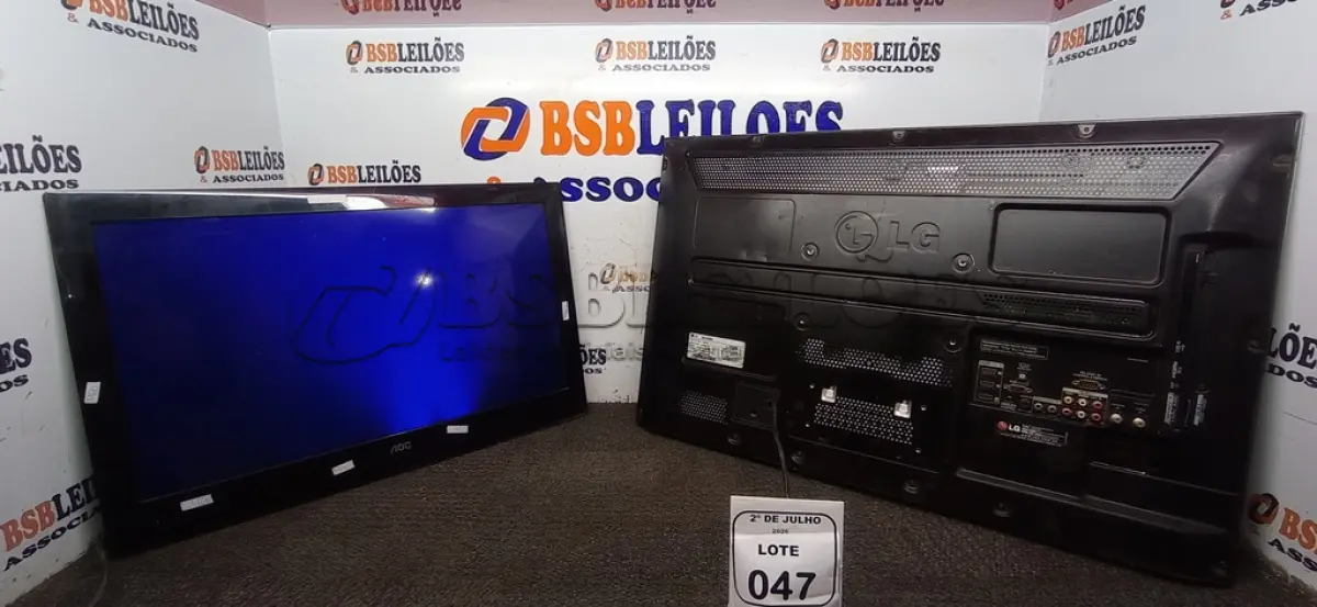 LOTE 047 - 02 TVS PARA RETIRADA DE PEÇAS MARCAS AOC E LG. (NO ESTADO) ATENÇÃO! FAZER A VISITAÇÃO ANTES DE ARREMATAR, NÃO SABEMOS SE FUNCIONA, LEILÃO NÃO TEM GARANTIA E NEM DEVOLUÇÃO, SUJEITO A POSSÍVEIS AVARIAS VISÍVEIS/OCULTAS E/OU AUSÊNCIA DE COMPONENTES.