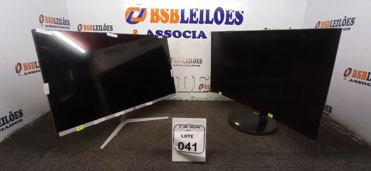 LOTE 041 - 02 MONITORES MARCA SAMSUNG E HQ. (NO ESTADO) ATENÇÃO! FAZER A VISITAÇÃO ANTES DE ARREMATAR, NÃO SABEMOS SE FUNCIONA, LEILÃO NÃO TEM GARANTIA E NEM DEVOLUÇÃO, SUJEITO A POSSÍVEIS AVARIAS VISÍVEIS/OCULTAS E/OU AUSÊNCIA DE COMPONENTES.
