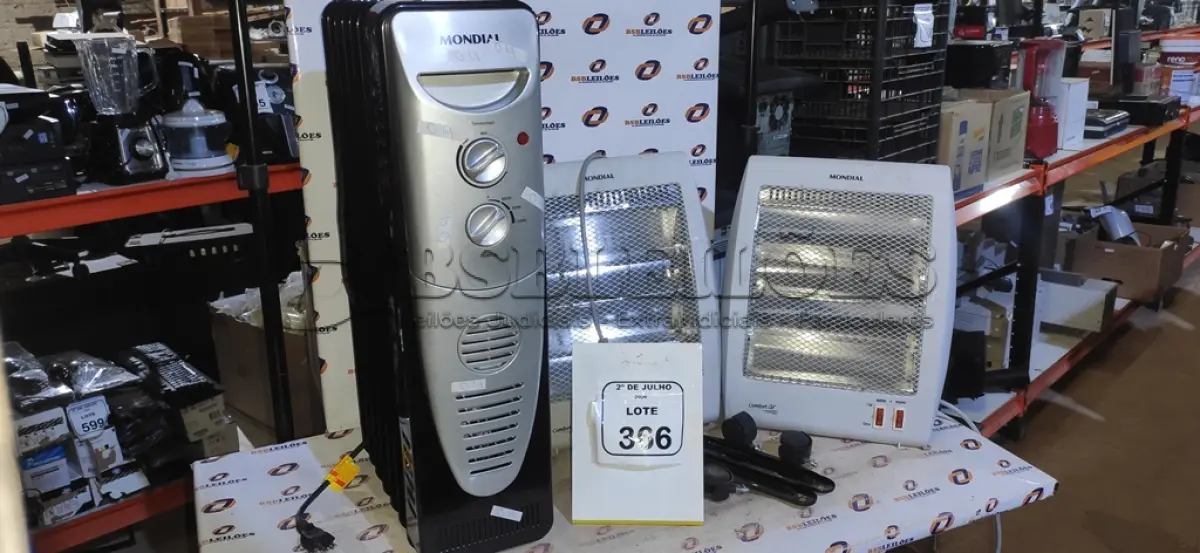 LOTE 366 - 03 AQUECEDORES DE MARCAS E MODELOS DIVERSOS. (NO ESTADO) ATENÇÃO! FAZER A VISITAÇÃO ANTES DE ARREMATAR, NÃO SABEMOS SE FUNCIONA, LEILÃO NÃO TEM GARANTIA E NEM DEVOLUÇÃO, SUJEITO A POSSÍVEIS AVARIAS VISÍVEIS/OCULTAS E/OU AUSÊNCIA DE COMPONENTES.