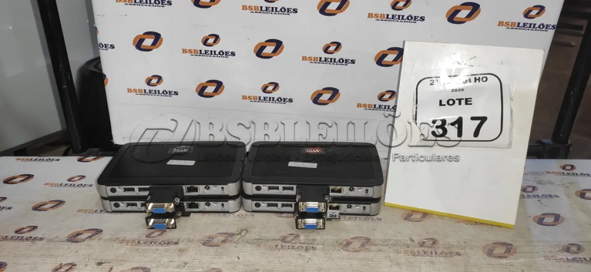 LOTE 317 - 04 MINIS COMPUTADORES TERMINAIS MARCA WYSE SEM FONTE. (NO ESTADO) ATENÇÃO! FAZER A VISITAÇÃO ANTES DE ARREMATAR, NÃO SABEMOS SE FUNCIONA, LEILÃO NÃO TEM GARANTIA E NEM DEVOLUÇÃO, SUJEITO A POSSÍVEIS AVARIAS VISÍVEIS/OCULTAS E/OU AUSÊNCIA DE COMPONENTES.