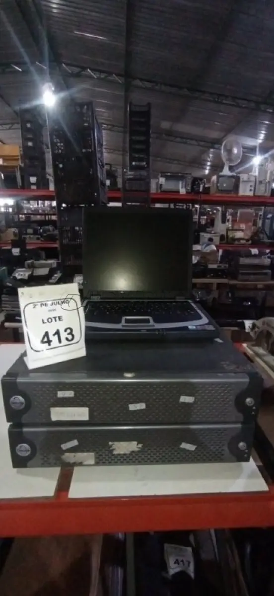 LOTE 413 - 02 GERENCIADORES DE ARMAZENAMENTO EM REDE MARCA PELCO ENDURA E 01 NOTEBOOK MARCA NOVA DATA. (NO ESTADO) ATENÇÃO! FAZER A VISITAÇÃO ANTES DE ARREMATAR, NÃO SABEMOS SE FUNCIONA, LEILÃO NÃO TEM GARANTIA E NEM DEVOLUÇÃO, SUJEITO A POSSÍVEIS AVARIAS VISÍVEIS/OCULTAS E/OU AUSÊNCIA DE COMPONENTES.