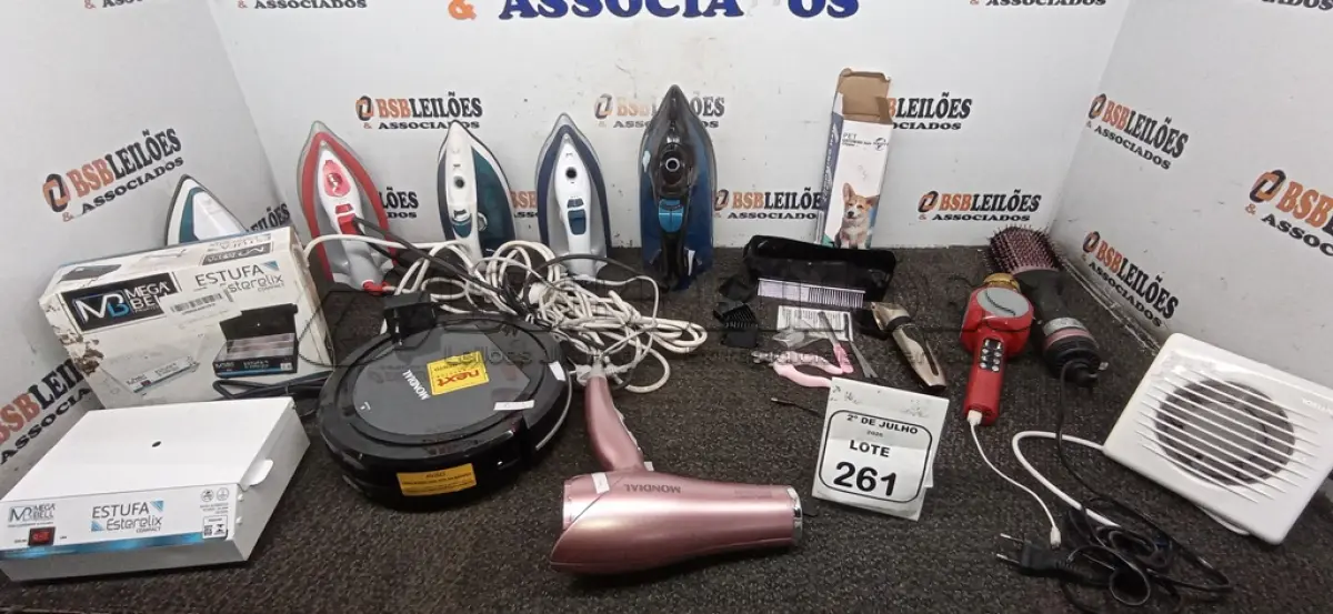 LOTE 261 - 01 MÁQUINA DE CORTAR PELO DE PET, 01 ESTUFA DE ESTERILIZAÇÃO, 01 SECADOR DE CABELO, 01 ESCOVA DE CABELO, 01 EXAUSTOR PEQUENO, 01 MICROFONE E 05 FEROS DE PASSAR DE MARCAS E MODELOS DIVERSOS. (NO ESTADO) ATENÇÃO! FAZER A VISITAÇÃO ANTES DE ARREMATAR, NÃO SABEMOS SE FUNCIONA, LEILÃO NÃO TEM GARANTIA E NEM DEVOLUÇÃO, SUJEITO A POSSÍVEIS AVARIAS VISÍVEIS/OCULTAS E/OU AUSÊNCIA DE COMPONENTES.