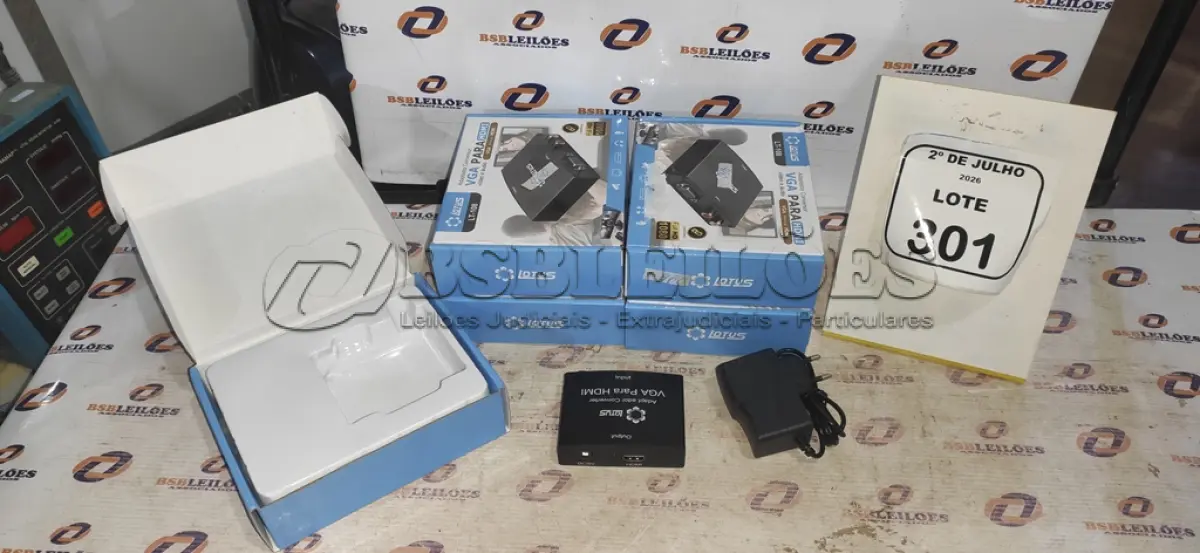 LOTE 301 - 05 ADAPTADORES CONVERSOR VGA PARA HDMI MARCA LOTUS. (NO ESTADO) ATENÇÃO! FAZER A VISITAÇÃO ANTES DE ARREMATAR, NÃO SABEMOS SE FUNCIONA, LEILÃO NÃO TEM GARANTIA E NEM DEVOLUÇÃO, SUJEITO A POSSÍVEIS AVARIAS VISÍVEIS/OCULTAS E/OU AUSÊNCIA DE COMPONENTES.