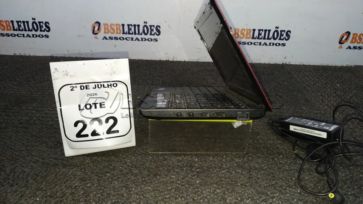 LOTE 222 - 01 NOTEBOOK MODELO IDEAPAD S10-3 MARCA LENOVO COM FONTE. (NO ESTADO) ATENÇÃO! FAZER A VISITAÇÃO ANTES DE ARREMATAR, NÃO SABEMOS SE FUNCIONA, LEILÃO NÃO TEM GARANTIA E NEM DEVOLUÇÃO, SUJEITO A POSSÍVEIS AVARIAS VISÍVEIS/OCULTAS E/OU AUSÊNCIA DE COMPONENTES.