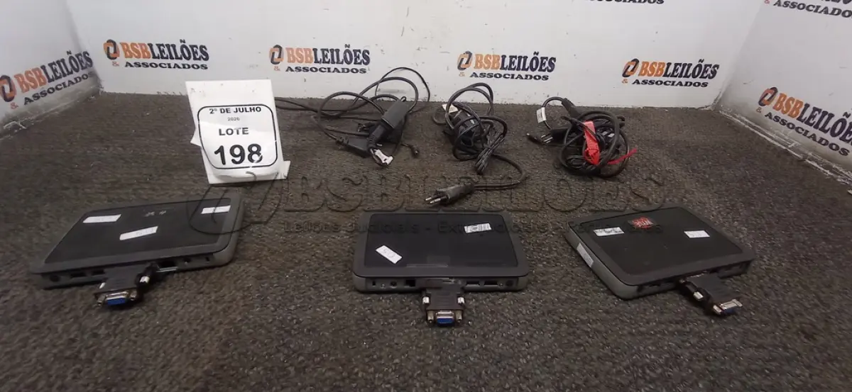 LOTE 198 - 03 MINIS COMPUTADORES TERMINAIS MARCA WYSE. (NO ESTADO) ATENÇÃO! FAZER A VISITAÇÃO ANTES DE ARREMATAR, NÃO SABEMOS SE FUNCIONA, LEILÃO NÃO TEM GARANTIA E NEM DEVOLUÇÃO, SUJEITO A POSSÍVEIS AVARIAS VISÍVEIS/OCULTAS E/OU AUSÊNCIA DE COMPONENTES.