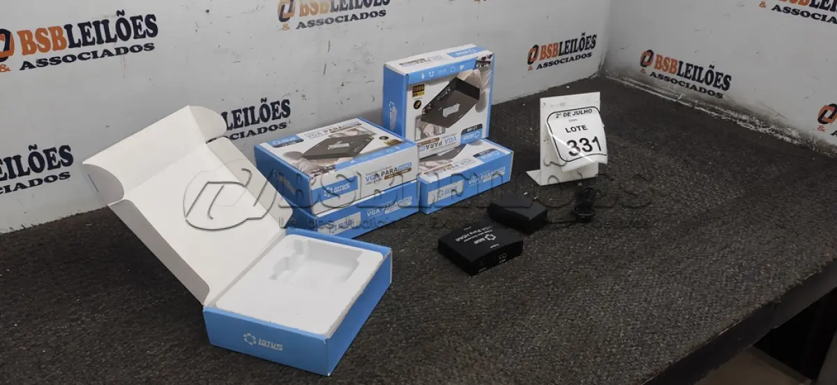 LOTE 331 - 05 ADAPTADORES CONVERSOR VGA PARA HDMI MARCA LOTUS. (NO ESTADO) ATENÇÃO! FAZER A VISITAÇÃO ANTES DE ARREMATAR, NÃO SABEMOS SE FUNCIONA, LEILÃO NÃO TEM GARANTIA E NEM DEVOLUÇÃO, SUJEITO A POSSÍVEIS AVARIAS VISÍVEIS/OCULTAS E/OU AUSÊNCIA DE COMPONENTES.