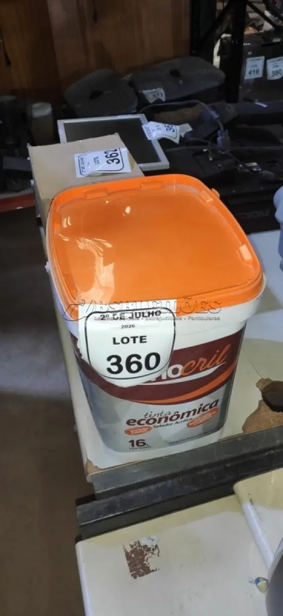 LOTE 360 - 01 BALDE DE TINTA ECONÔMICA 16L NA COR BRANCO NEVE MARCA RENOCRIL. (NO ESTADO) ATENÇÃO! FAZER A VISITAÇÃO ANTES DE ARREMATAR, NÃO SABEMOS SE FUNCIONA, LEILÃO NÃO TEM GARANTIA E NEM DEVOLUÇÃO, SUJEITO A POSSÍVEIS AVARIAS VISÍVEIS/OCULTAS E/OU AUSÊNCIA DE COMPONENTES.