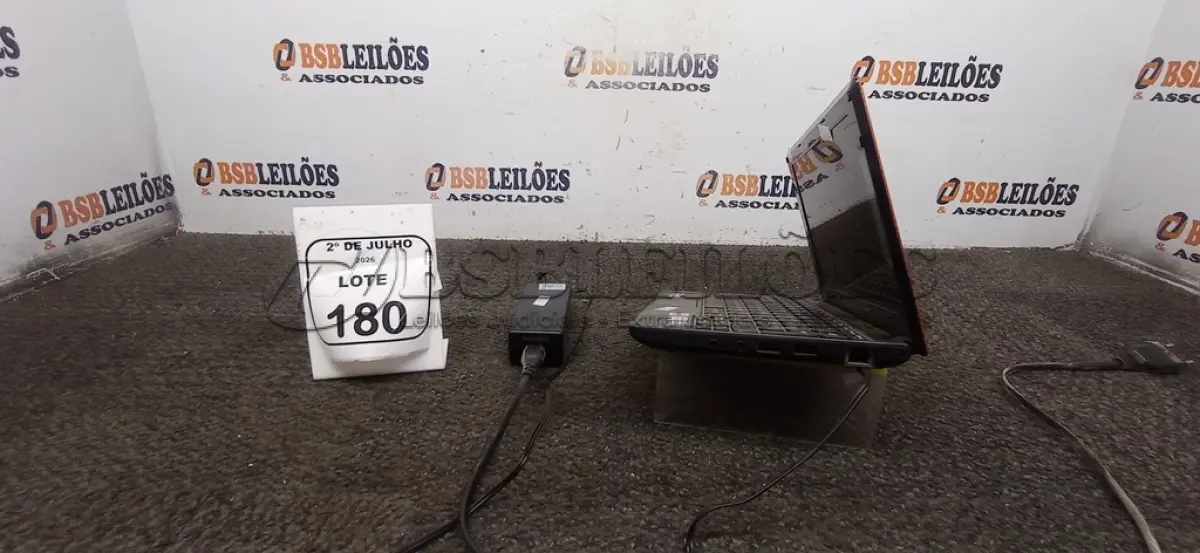 LOTE 180 - 01 NOTEBOOK MODELO IDEAPAD S10-3 MARCA LENOVO COM FONTE. (NO ESTADO) ATENÇÃO! FAZER A VISITAÇÃO ANTES DE ARREMATAR, NÃO SABEMOS SE FUNCIONA, LEILÃO NÃO TEM GARANTIA E NEM DEVOLUÇÃO, SUJEITO A POSSÍVEIS AVARIAS VISÍVEIS/OCULTAS E/OU AUSÊNCIA DE COMPONENTES.