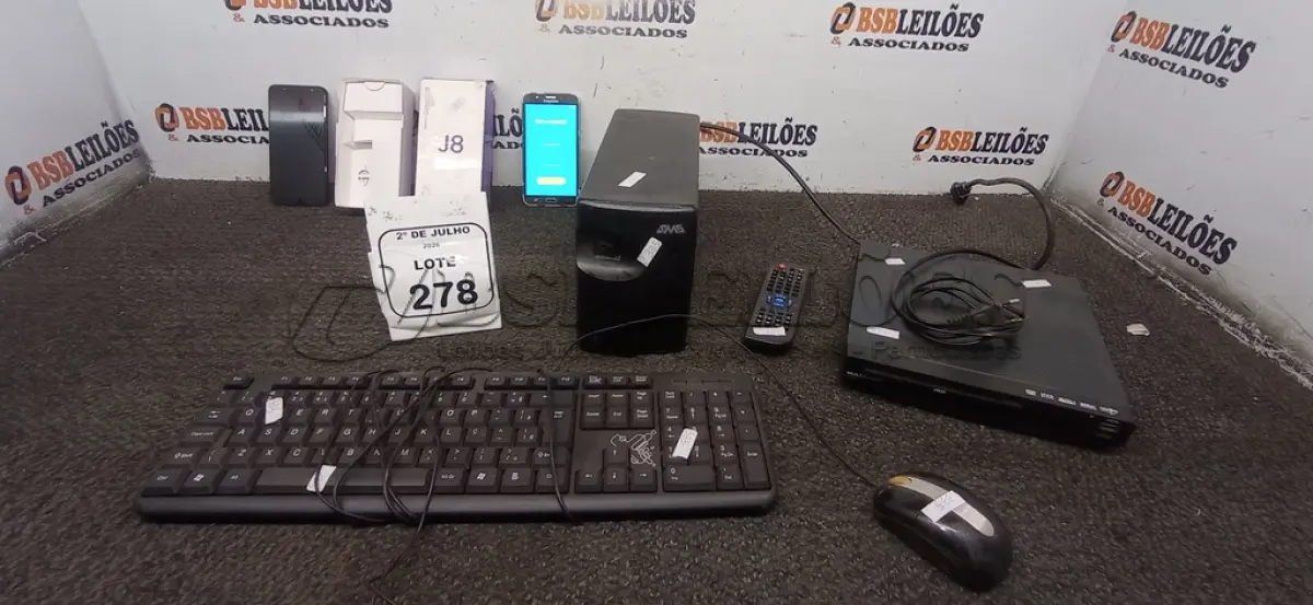 LOTE 278 - 01 NOBREAK 1.000VA MARCA SMS, 02 CELULARES MARCA SAMSUNG, 01 APARELHO DVD MARCA MULTILASER, 01 TECLADO DE PC E 01 MOUSE. (NO ESTADO) ATENÇÃO! FAZER A VISITAÇÃO ANTES DE ARREMATAR, NÃO SABEMOS SE FUNCIONA, LEILÃO NÃO TEM GARANTIA E NEM DEVOLUÇÃO, SUJEITO A POSSÍVEIS AVARIAS VISÍVEIS/OCULTAS E/OU AUSÊNCIA DE COMPONENTES.