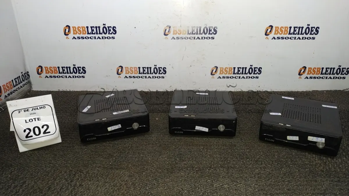 LOTE 202 - 03 MINIS PC CORE I3 MARCA ELGIN. (NO ESTADO) ATENÇÃO! FAZER A VISITAÇÃO ANTES DE ARREMATAR, NÃO SABEMOS SE FUNCIONA, LEILÃO NÃO TEM GARANTIA E NEM DEVOLUÇÃO, SUJEITO A POSSÍVEIS AVARIAS VISÍVEIS/OCULTAS E/OU AUSÊNCIA DE COMPONENTES.