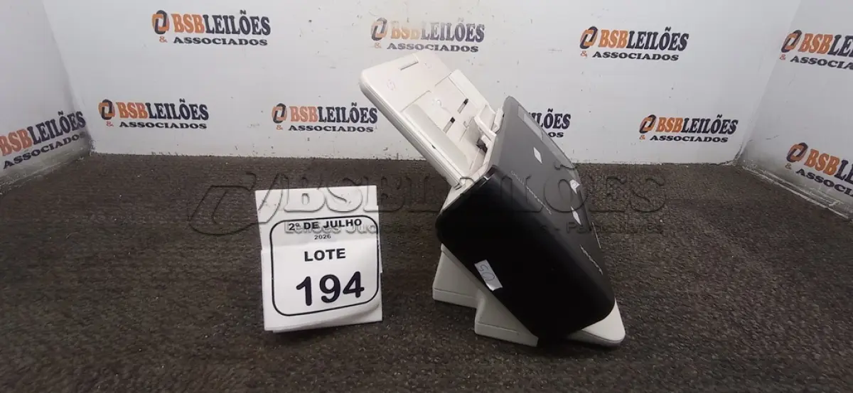 LOTE 194 - 01 SCANNER MODELO I1150 MARCA KODAK. (NO ESTADO) ATENÇÃO! FAZER A VISITAÇÃO ANTES DE ARREMATAR, NÃO SABEMOS SE FUNCIONA, LEILÃO NÃO TEM GARANTIA E NEM DEVOLUÇÃO, SUJEITO A POSSÍVEIS AVARIAS VISÍVEIS/OCULTAS E/OU AUSÊNCIA DE COMPONENTES.