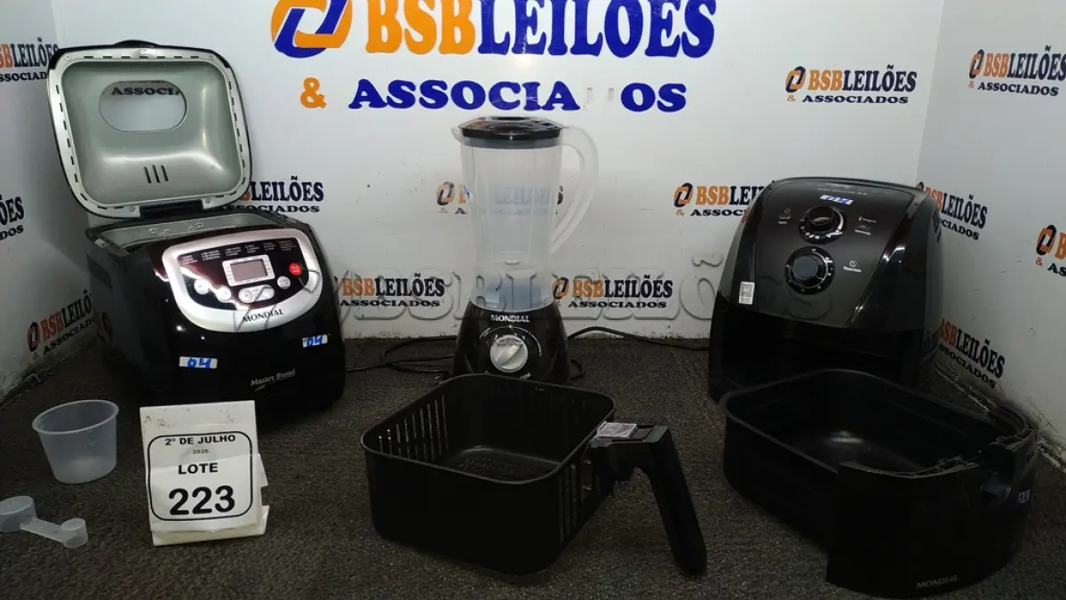 LOTE 223 - 01 PANIFICADORA,01 AIR FRYER E 01 LIQUIDIFICADOR MARCA MONDIAL. (NO ESTADO) ATENÇÃO! FAZER A VISITAÇÃO ANTES DE ARREMATAR, NÃO SABEMOS SE FUNCIONA, LEILÃO NÃO TEM GARANTIA E NEM DEVOLUÇÃO, SUJEITO A POSSÍVEIS AVARIAS VISÍVEIS/OCULTAS E/OU AUSÊNCIA DE COMPONENTES.