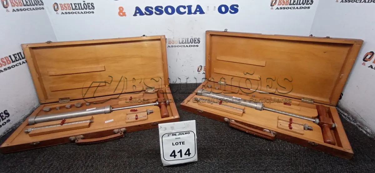 LOTE 414 - 01 PENETRÔMETRO DE SOLO. (NO ESTADO) ATENÇÃO! FAZER A VISITAÇÃO ANTES DE ARREMATAR, NÃO SABEMOS SE FUNCIONA, LEILÃO NÃO TEM GARANTIA E NEM DEVOLUÇÃO, SUJEITO A POSSÍVEIS AVARIAS VISÍVEIS/OCULTAS E/OU AUSÊNCIA DE COMPONENTES.
