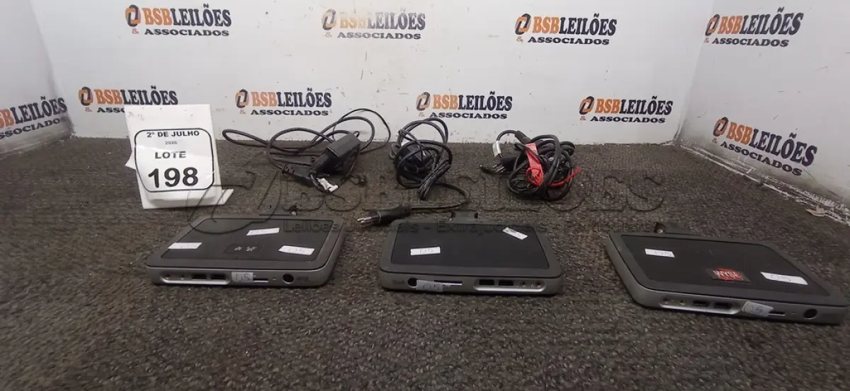 LOTE 198 - 03 MINIS COMPUTADORES TERMINAIS MARCA WYSE. (NO ESTADO) ATENÇÃO! FAZER A VISITAÇÃO ANTES DE ARREMATAR, NÃO SABEMOS SE FUNCIONA, LEILÃO NÃO TEM GARANTIA E NEM DEVOLUÇÃO, SUJEITO A POSSÍVEIS AVARIAS VISÍVEIS/OCULTAS E/OU AUSÊNCIA DE COMPONENTES.