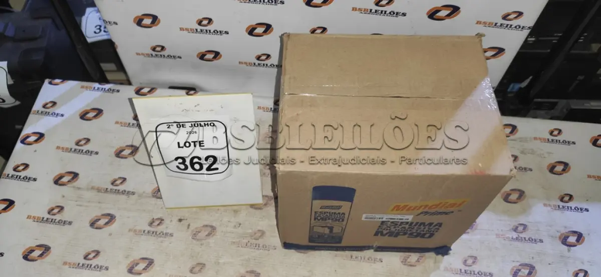 LOTE 362 - 12 LATAS DE ESPUMA EXPANSIVA DE POLIURETANO MP90 DE 500ML CADA MARCA MUNDIAL PRIME. (NO ESTADO) ATENÇÃO! FAZER A VISITAÇÃO ANTES DE ARREMATAR, NÃO SABEMOS SE FUNCIONA, LEILÃO NÃO TEM GARANTIA E NEM DEVOLUÇÃO, SUJEITO A POSSÍVEIS AVARIAS VISÍVEIS/OCULTAS E/OU AUSÊNCIA DE COMPONENTES.