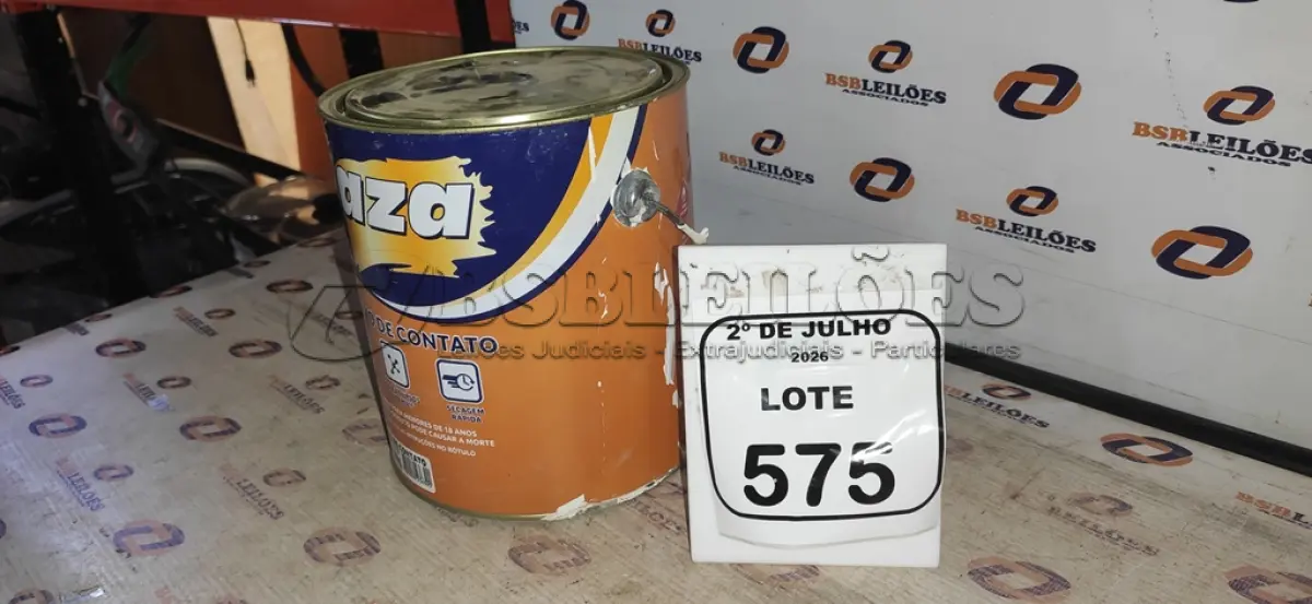 LOTE 575 - 01 LATA DE ADESIVO DE CONTATO 2,80KG MARCA MAZA. (NO ESTADO) ATENÇÃO! FAZER A VISITAÇÃO ANTES DE ARREMATAR, NÃO SABEMOS SE FUNCIONA, LEILÃO NÃO TEM GARANTIA E NEM DEVOLUÇÃO, SUJEITO A POSSÍVEIS AVARIAS VISÍVEIS/OCULTAS E/OU AUSÊNCIA DE COMPONENTES.