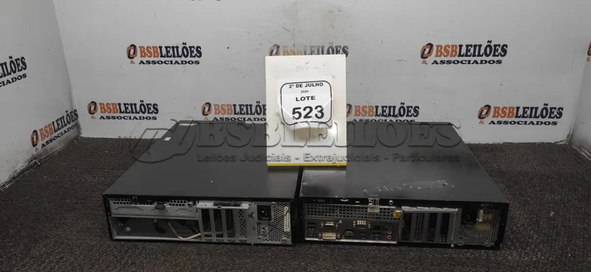 LOTE 523 - 02 CPU MODELOS DIVERSOS. (NO ESTADO) ATENÇÃO! FAZER A VISITAÇÃO ANTES DE ARREMATAR, NÃO SABEMOS SE FUNCIONA, LEILÃO NÃO TEM GARANTIA E NEM DEVOLUÇÃO, SUJEITO A POSSÍVEIS AVARIAS VISÍVEIS/OCULTAS E/OU AUSÊNCIA DE COMPONENTES.