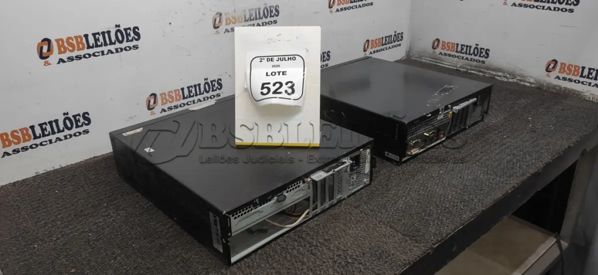 LOTE 523 - 02 CPU MODELOS DIVERSOS. (NO ESTADO) ATENÇÃO! FAZER A VISITAÇÃO ANTES DE ARREMATAR, NÃO SABEMOS SE FUNCIONA, LEILÃO NÃO TEM GARANTIA E NEM DEVOLUÇÃO, SUJEITO A POSSÍVEIS AVARIAS VISÍVEIS/OCULTAS E/OU AUSÊNCIA DE COMPONENTES.