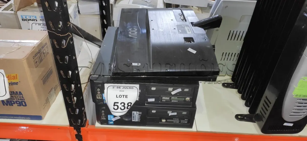 LOTE 538 - 02 MONITORES E 02 CPU MARCA ITAUTEC. (NO ESTADO) ATENÇÃO! FAZER A VISITAÇÃO ANTES DE ARREMATAR, NÃO SABEMOS SE FUNCIONA, LEILÃO NÃO TEM GARANTIA E NEM DEVOLUÇÃO, SUJEITO A POSSÍVEIS AVARIAS VISÍVEIS/OCULTAS E/OU AUSÊNCIA DE COMPONENTES.