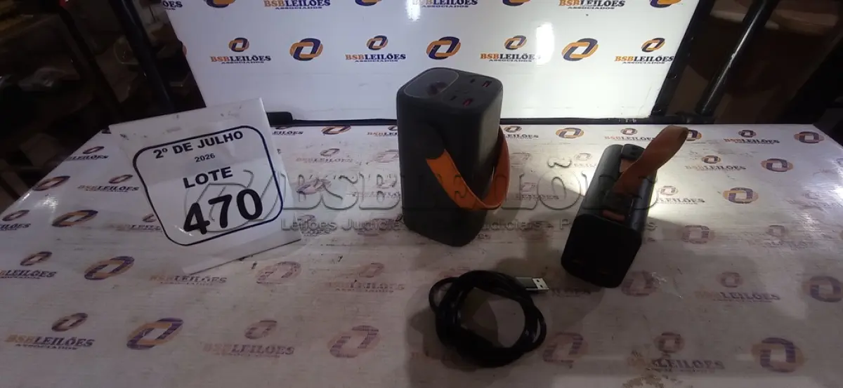 LOTE 470 - 02 POWER BANK. (NO ESTADO) ATENÇÃO! FAZER A VISITAÇÃO ANTES DE ARREMATAR, NÃO SABEMOS SE FUNCIONA, LEILÃO NÃO TEM GARANTIA E NEM DEVOLUÇÃO, SUJEITO A POSSÍVEIS AVARIAS VISÍVEIS/OCULTAS E/OU AUSÊNCIA DE COMPONENTES.
