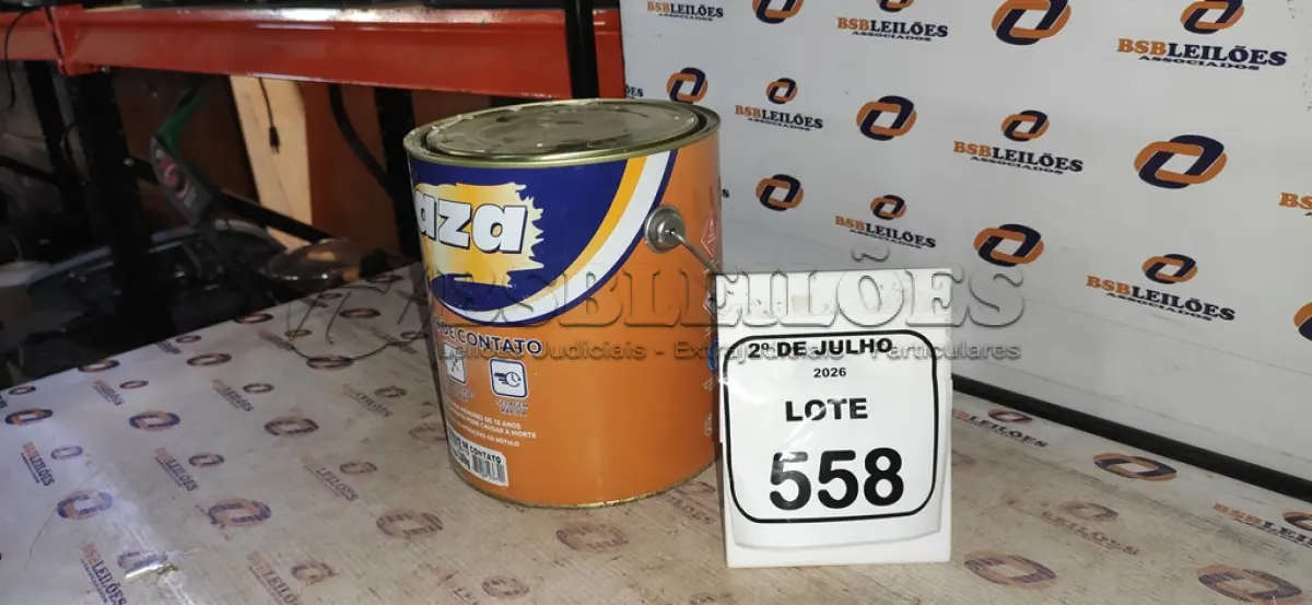 LOTE 558 - 01 LATA DE ADESIVO DE CONTATO 2,80KG MARCA MAZA. (NO ESTADO) ATENÇÃO! FAZER A VISITAÇÃO ANTES DE ARREMATAR, NÃO SABEMOS SE FUNCIONA, LEILÃO NÃO TEM GARANTIA E NEM DEVOLUÇÃO, SUJEITO A POSSÍVEIS AVARIAS VISÍVEIS/OCULTAS E/OU AUSÊNCIA DE COMPONENTES.