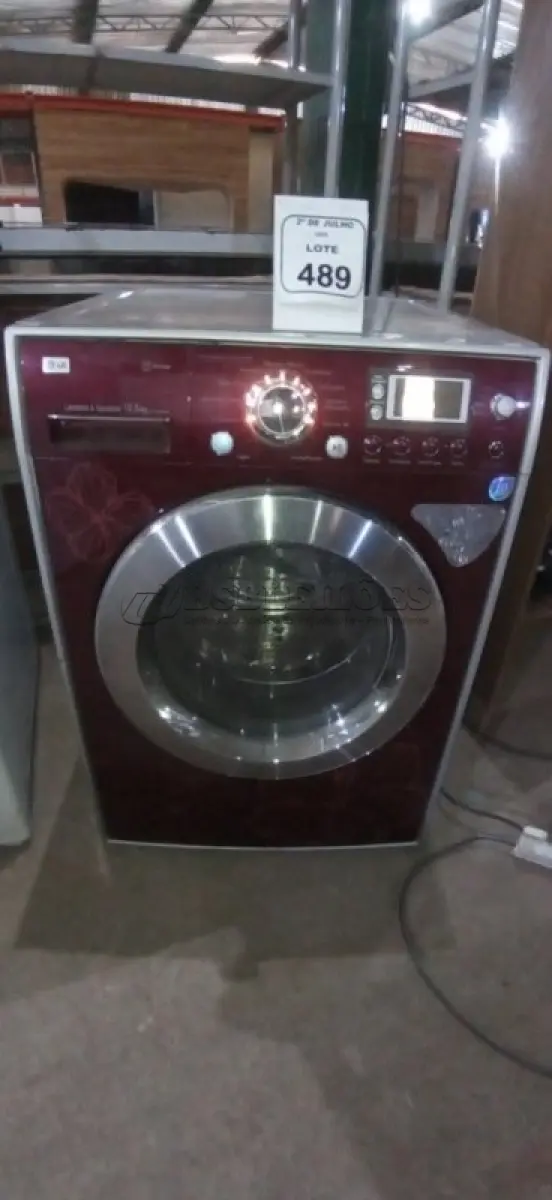LOTE 489 - 01 LAVA E SECA 220V 10,5KG MARCA LG. (NO ESTADO) ATENÇÃO! FAZER A VISITAÇÃO ANTES DE ARREMATAR, NÃO SABEMOS SE FUNCIONA, LEILÃO NÃO TEM GARANTIA E NEM DEVOLUÇÃO, SUJEITO A POSSÍVEIS AVARIAS VISÍVEIS/OCULTAS E/OU AUSÊNCIA DE COMPONENTES.